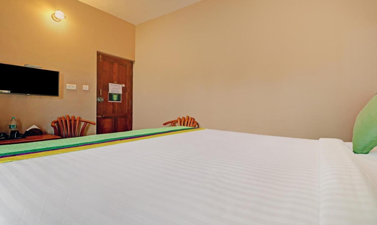 Treebo Avyukta Stay Madikeri Exteriör bild