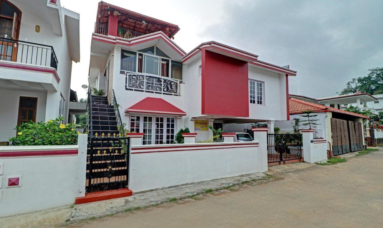 Treebo Avyukta Stay Madikeri Exteriör bild