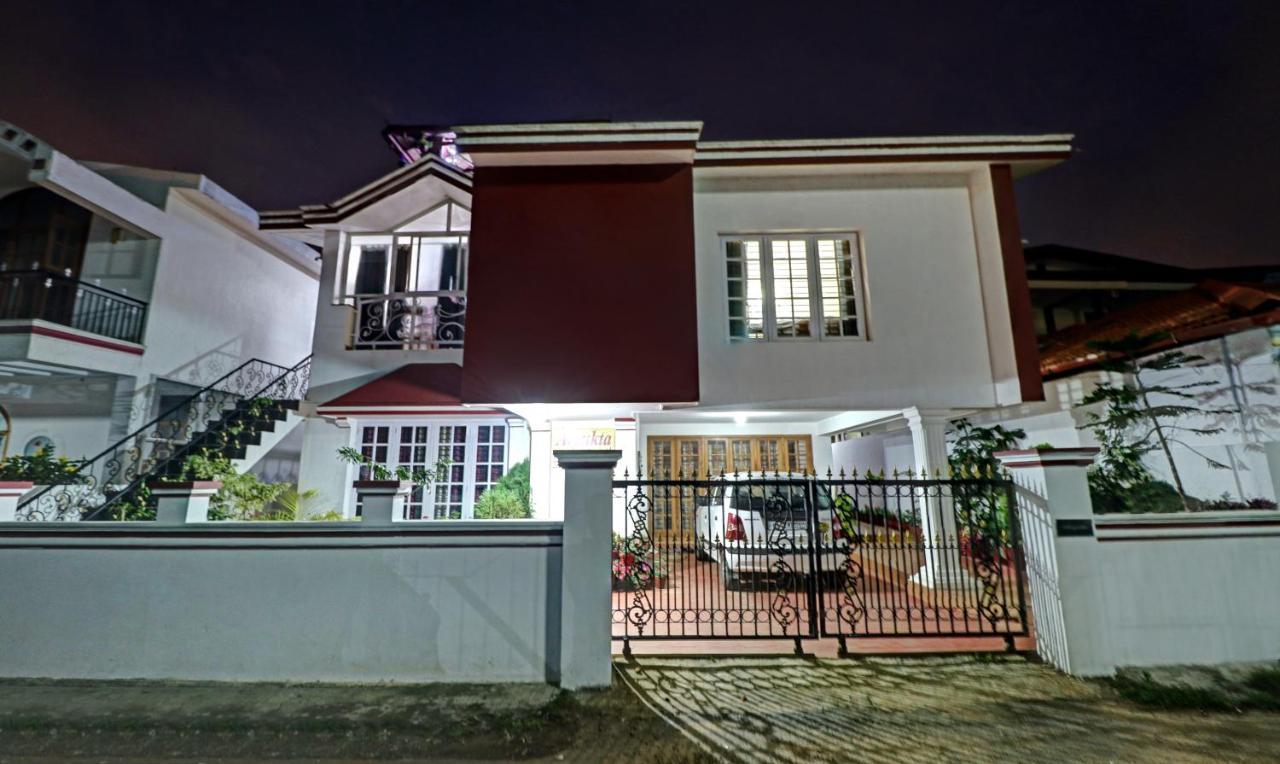 Treebo Avyukta Stay Madikeri Exteriör bild